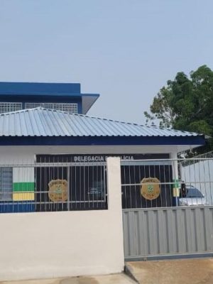 A Polícia Civil do Amazonas (PC-AM), por meio da 53ª Delegacia Interativa de Polícia (DIP) de Santo Antônio do Içá (a 880 quilômetros de Manaus), participou, na sexta-feira (09/05), de uma palestra sobre o combate ao abuso e exploração sexual de crianças e adolescentes. A palestra foi promovida pela Prefeitura Municipal de Santo Antonio do Içá, que integra as atividades da Semana de Combate ao Abuso e à Exploração Sexual de Crianças e Adolescentes, realizada no período de 8 a 18 de maio.